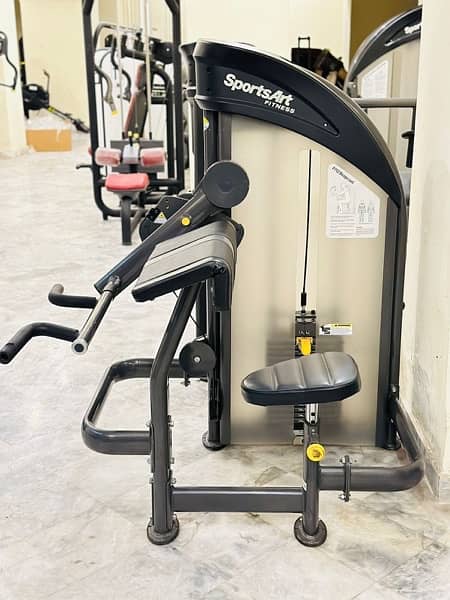 SportsArt Gym strenght units 9