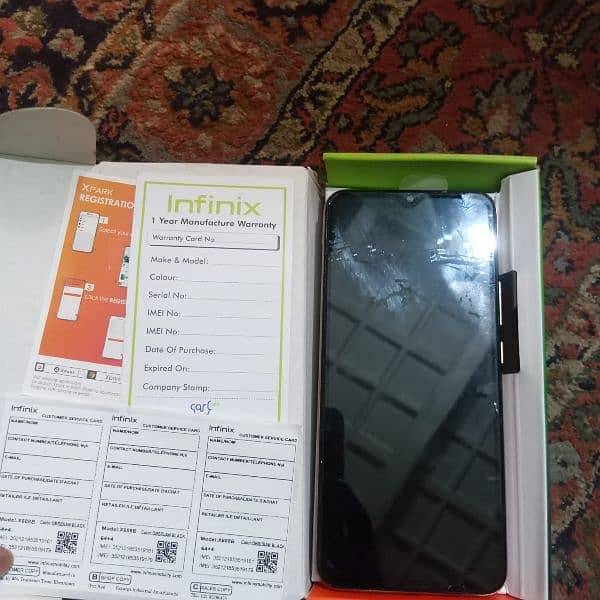 Infinix Hot 10 play with box only one month use 1