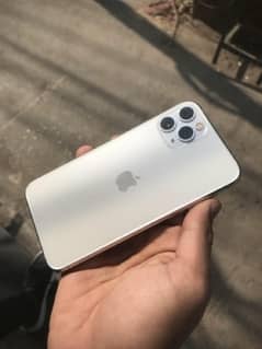 iPhone 11 Pro white