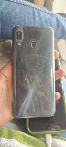 Samsung A30 3