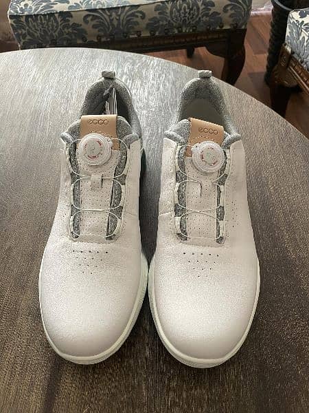 Ecco Golf shoes UK 9 3