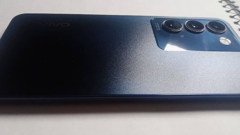 Vivo y100 7