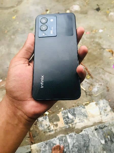 Infinix note 12 G96 8+8/128 0