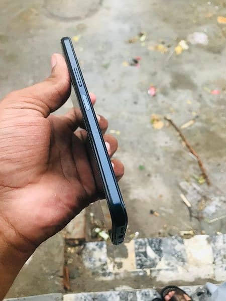 Infinix note 12 G96 8+8/128 4