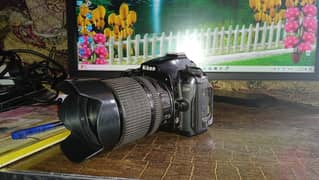 Nikon D90 DSLR Camera with 18-105mm Lens, 8 by 10 Condition 0