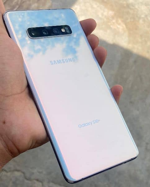 Samsung Galaxy S 10+ 0