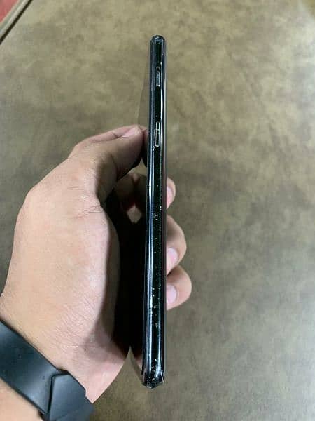 one plus 6t black 8/128 3