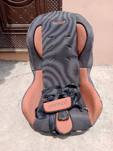 Baby car Seat (Branded from Saudia) 3