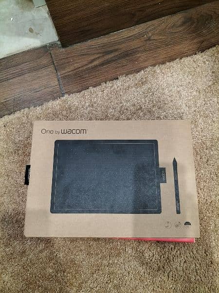 Graphics Pen Tablet (Wacom) 1