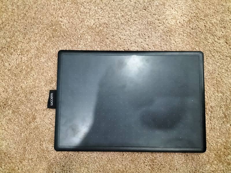 Graphics Pen Tablet (Wacom) 8