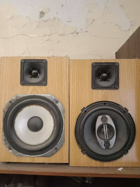 speaker 0