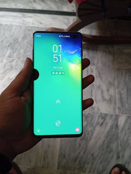 samsung s10 plus 8 + 128 1