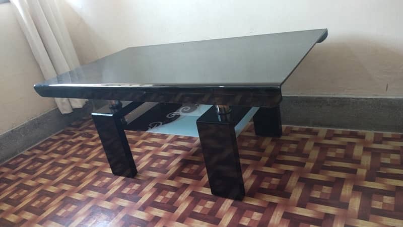 table 10/10 condition for sale 2