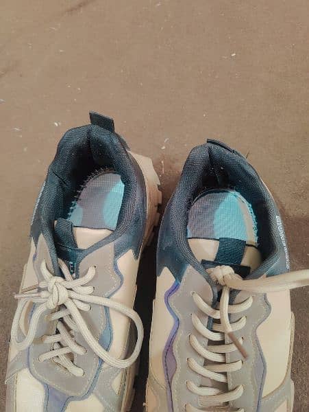 Hiking shoes | (3 days used) | Size 45 4