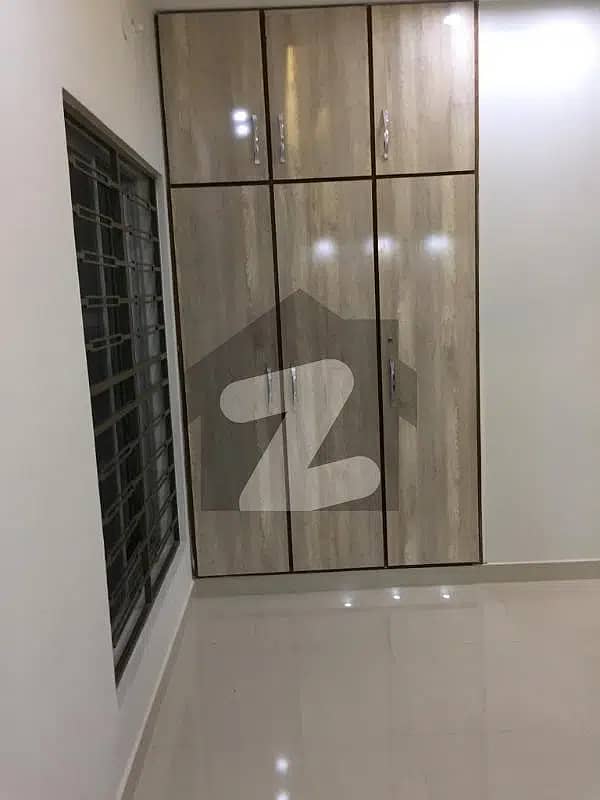 10 Marla Lower Portion available for rent in Janiper Block Bahria Town lahore 4