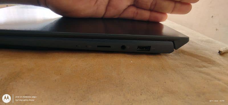 Asus ZenBook Duo Dual Screen Ultrabook 8