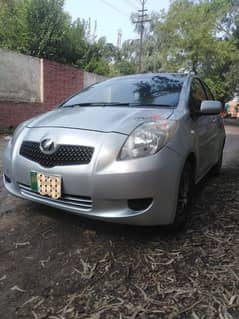 Toyota Vitz 2011