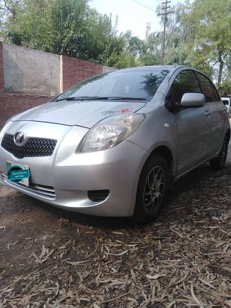 Toyota Vitz 2011 4