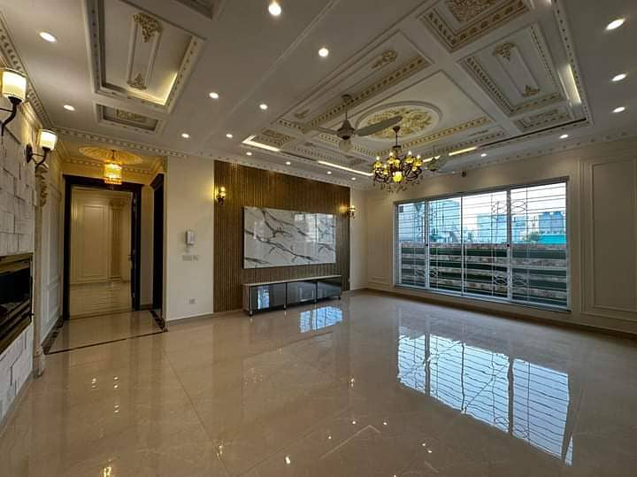 1 Kanal Upper Portion Available For Rent 10