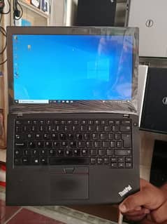 lenvo x270 cori5 6gen RAM 8gb sssd 128