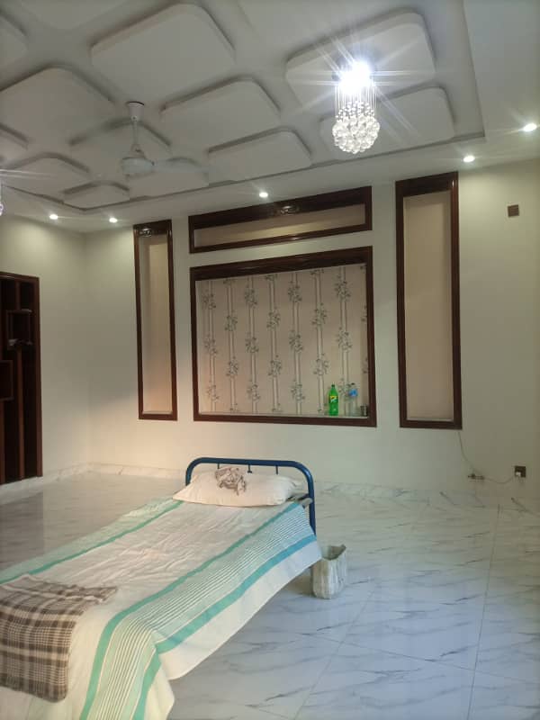 35x70, House for Rent with 7 Bedrooms in G-13, Islamabad 2