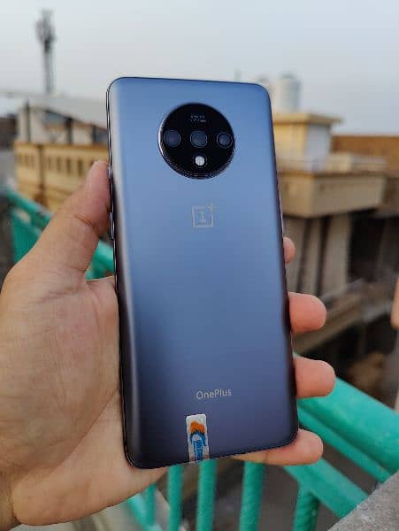 OnePlus 7t 8gb 256gb 10by10 condition 4