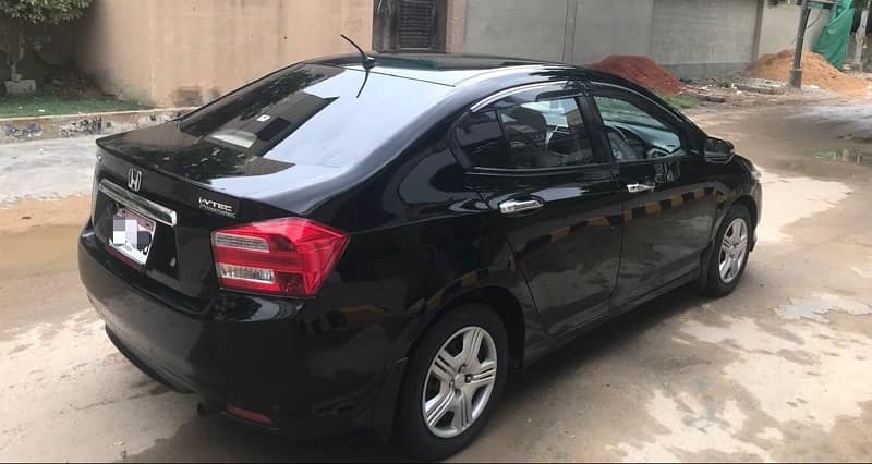 Honda City IVTEC 2016 Automatic In Exellent condition 9