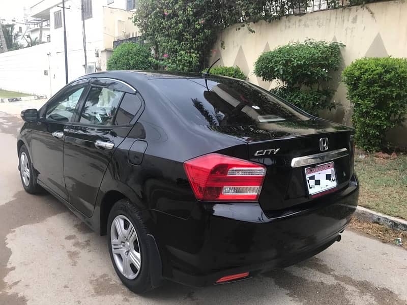 Honda City IVTEC 2016 Automatic In Exellent condition 19