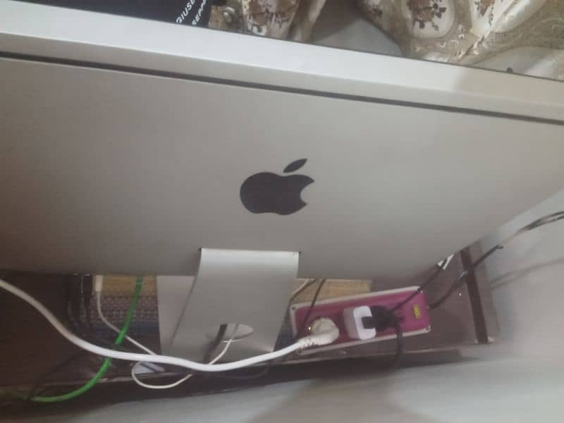 iMac Mid 2010 2