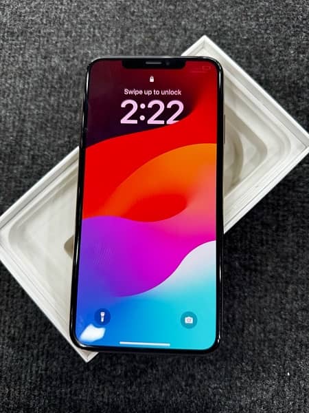 iPhone Xs Max 256gb PTA Approved 4