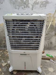 10 by 10 Condition Thunder Cooler