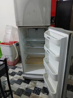 Dawalance Fridge