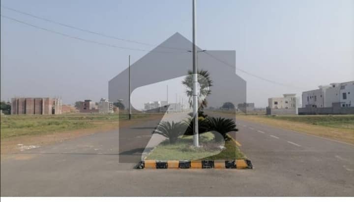 Prime Location Residential Plot Of 5 Marla In Garden Town Phase 3 - Block D For sale 4
