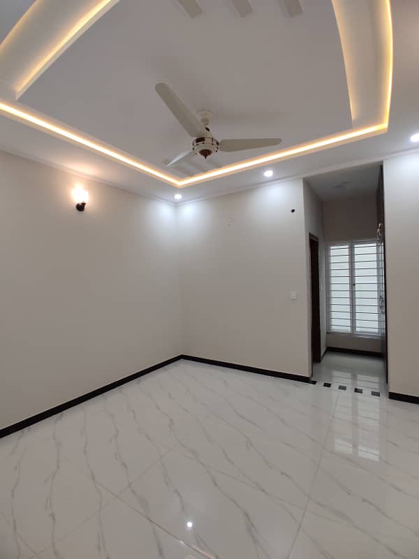 Direct Deal With Owner Brand New 35X70 House For Sale In G-13 Islamabad 8
