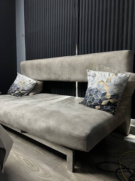 grey sofa with SS 3