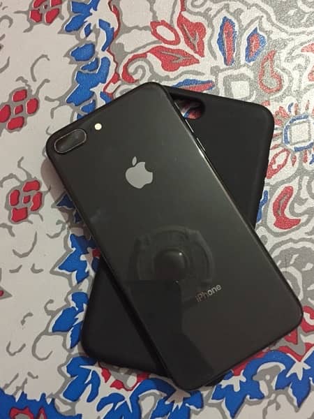 iphone 8 plus 1