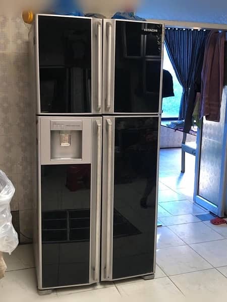 Hitachi double door black fridge 4