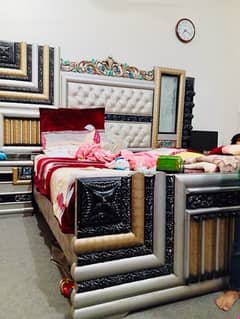 king Size Bed +Side Tables+ Dressing Table (Deco decoPaint)