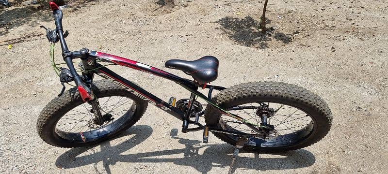 immaculate dubai imported fat bike 0