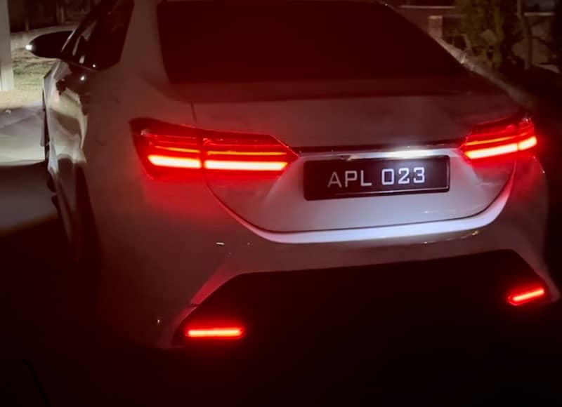 corolla altis grande back bumper light 0