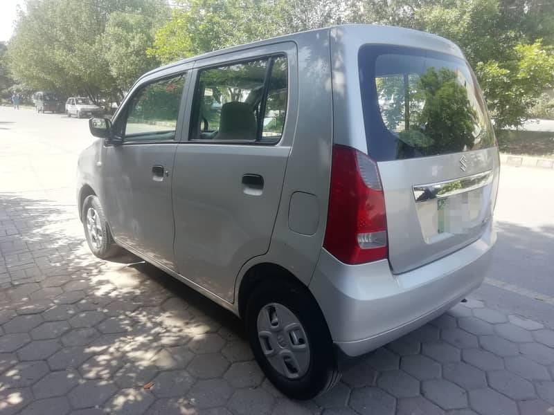 Suzuki Wagon R 2018 1