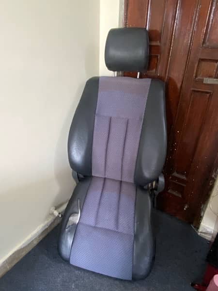 car seats for sale 0