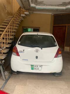 Toyota Vitz 2013