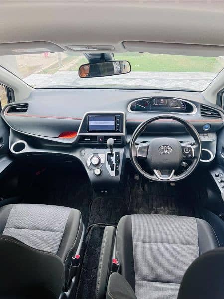 Toyota Sienta 2019 3