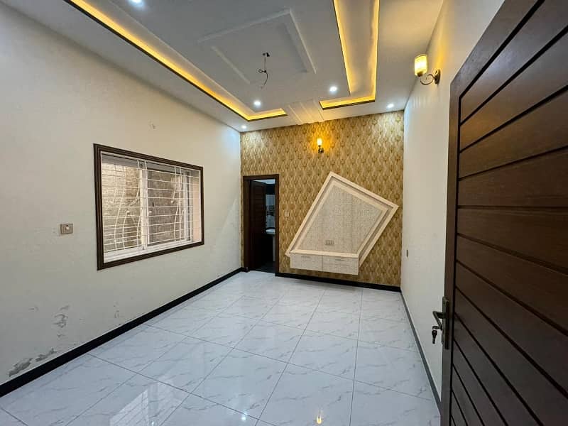 iqbal town extension two 4.5 marla house for sale 25