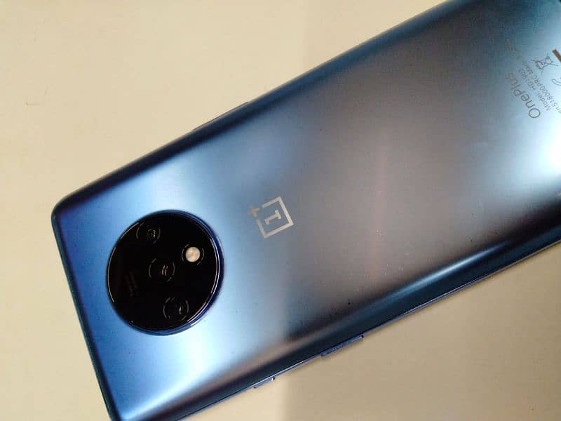 OnePlus 7T 4