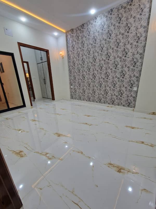 5 Marla Portion For Rent Upper Portion In Jeewan City 3