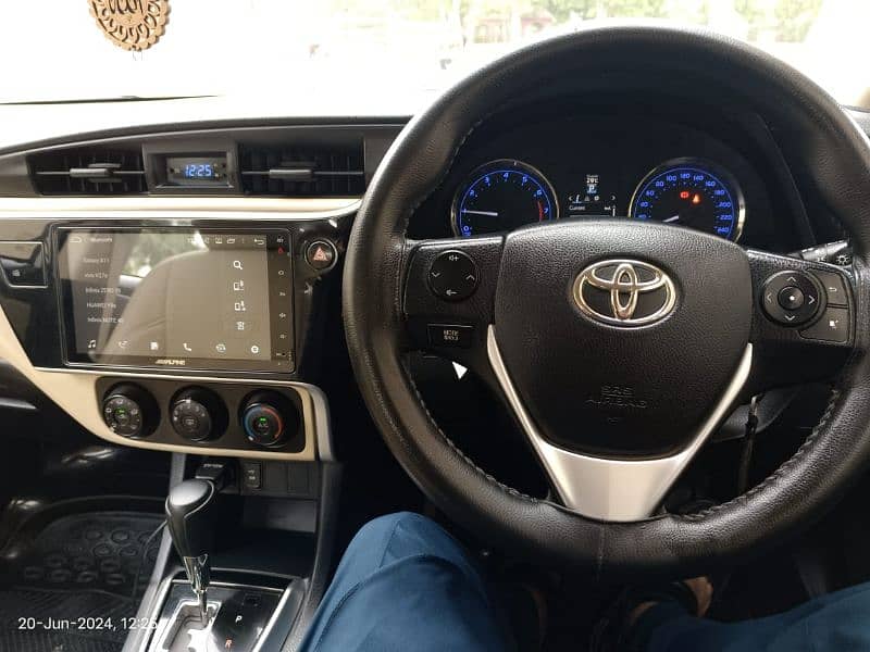 Toyota Corolla Altis 2019 5