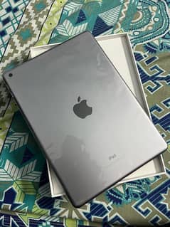 Apple Ipad 6th generation (10/10) 0