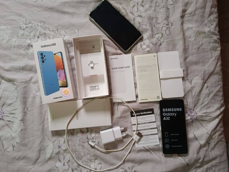 samsung galaxy a32 mint condition 9